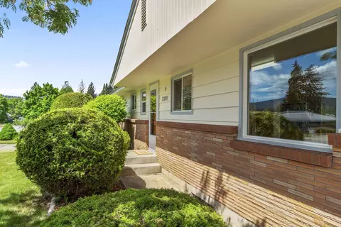 12005 E 22nd Ave, Spokane Valley, WA 99206 photo 3