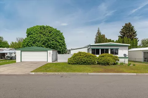 18913 E Marlin Dr, Otis Orchards, WA 99027