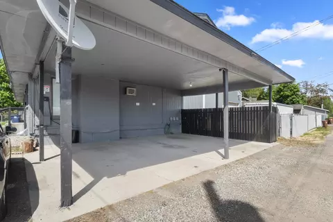 1716 Everett Ave, Spokane, WA 99207 photo 25