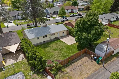 View/Area - 1123 E 39th Ave, Spokane, WA 99203 photo 2 of 4