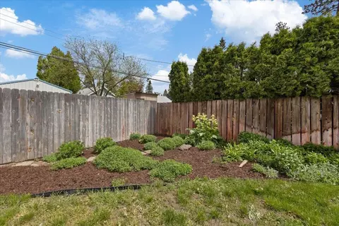 Exterior - 1123 E 39th Ave, Spokane, WA 99203 photo 12 of 13
