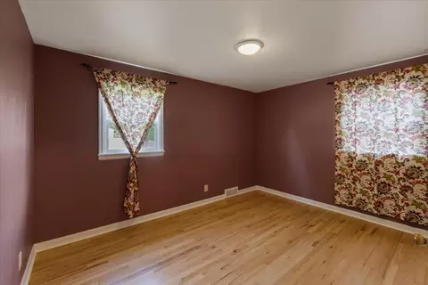 Bedroom - 1123 E 39th Ave, Spokane, WA 99203 photo 1 of 3