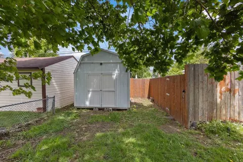 Exterior - 1123 E 39th Ave, Spokane, WA 99203 photo 13 of 13