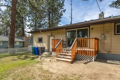 Exterior - 11414 E 16th Ave, Spokane Valley, WA 99206 photo 11 of 18