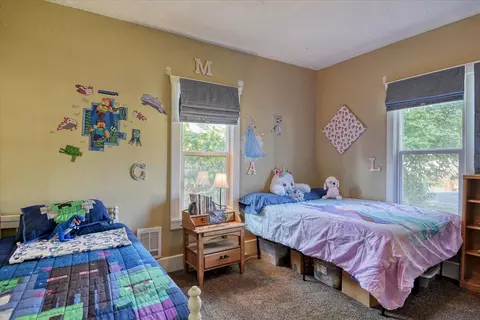 Bedroom - 1826 E 5th Ave, Spokane, WA 99202 photo 2 of 2