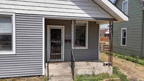 Exterior - 1823 E 1st Ave, Spokane, WA 99202 photo 2 of 4