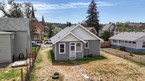 Exterior - 1823 E 1st Ave, Spokane, WA 99202 photo 3 of 4