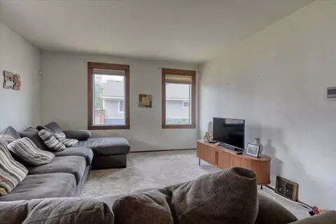 Living - 1823 E 1st Ave, Spokane, WA 99202 photo 2 of 3