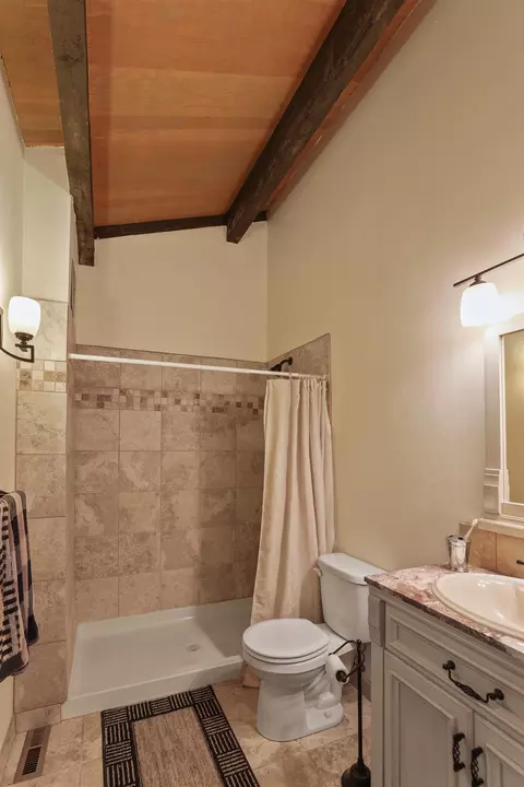 2209 E Casper Dr UNIT D, Spokane, WA 99223 photo 6
