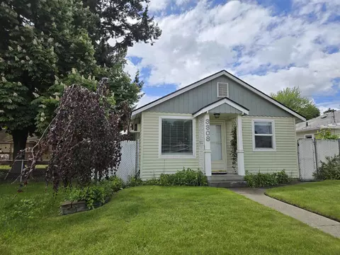 Exterior - 3308 E 29th Ave, Spokane, WA 99223 photo 2 of 6