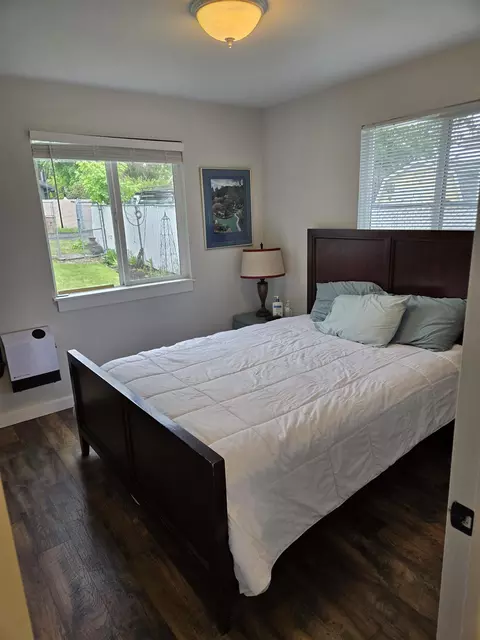 Bedroom - 3308 E 29th Ave, Spokane, WA 99223 photo 3 of 3