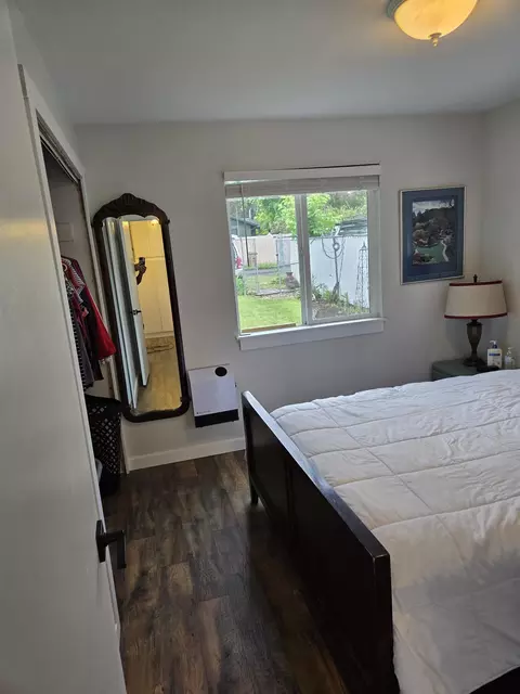 Bedroom - 3308 E 29th Ave, Spokane, WA 99223 photo 2 of 3