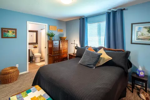 Bedroom - 4522 E 15th Ave, Spokane Valley, WA 99212 photo 3 of 7