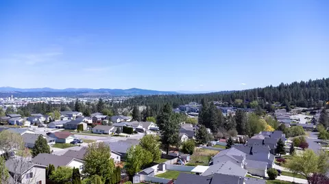 View/Area - 4522 E 15th Ave, Spokane Valley, WA 99212 photo 3 of 8