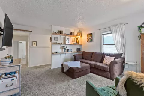 Living - 1113 E Central Ave, Spokane, WA 99208 photo 1 of 2