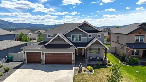 17710 E Belleaire Dr, Greenacres, WA 99016