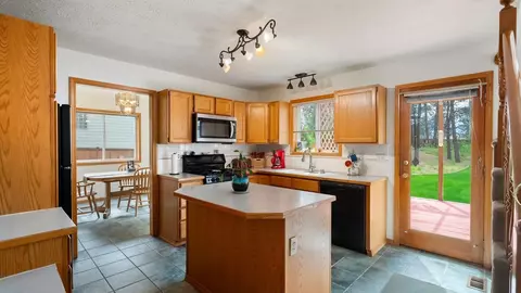 4716 E Pineglen Rd, Mead, WA 99021 photo 10