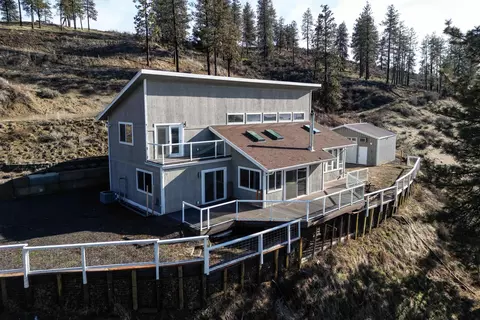 42040 N Lakeview Rd, Deer Meadows, WA 99122
