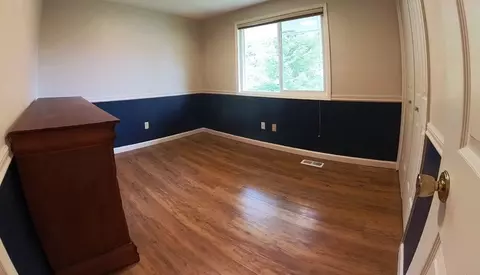 Bedroom - 904 E Pinecone Ct, Spokane, WA 99208 photo 2 of 4