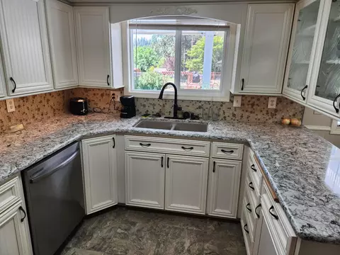 Kitchen - 904 E Pinecone Ct, Spokane, WA 99208 photo 1 of 3