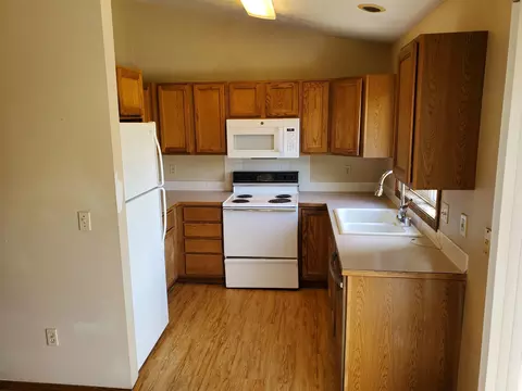 4212 E 8th Ave, Spokane, WA 99202 photo 5