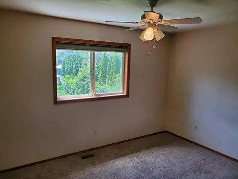 4212 E 8th Ave, Spokane, WA 99202 photo 7