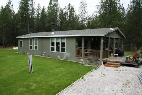 4514 Broken Skillet Rd, Springdale, WA 99173