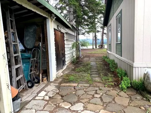 1062 Davis Rd, Usk, WA 99180 photo 9