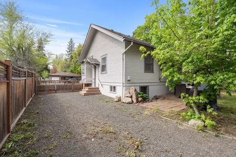 Exterior - 35 E 29th Ave, Spokane, WA 99203 photo 5 of 10