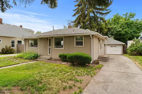 1708 E Hoffman Rd, Spokane, WA 99207
