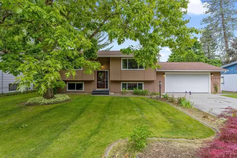 6105 N Royal Dr, Spokane, WA 99208
