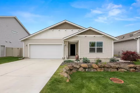 1726 E C St, Deer Park, WA 99006