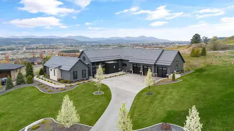 230 N Legacy Ridge Dr, Liberty Lake, WA 99019