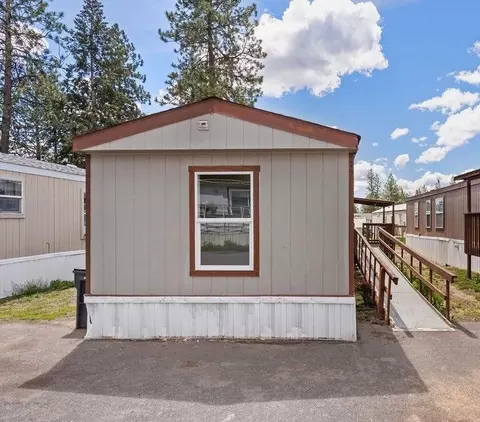 840 W 1st St # 24, Cheney, WA 99004