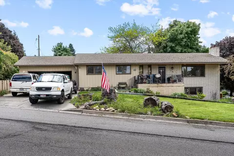 4516 E Glennaire Dr, Spokane, WA 99223