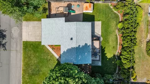 2227 E 48th Ave, Spokane, WA 99223 photo 3