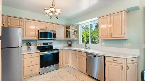 2227 E 48th Ave, Spokane, WA 99223 photo 8