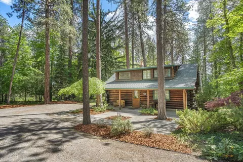 4504 N Bessie Ln, Spokane, WA 99212