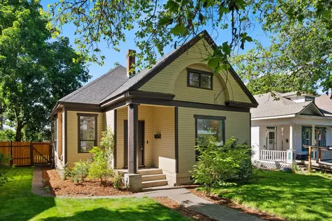 2325 W Gardner Ave, Spokane, WA 99201