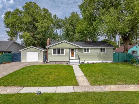 4228 W Everett Ave, Spokane, WA 99205 photo 3