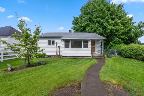 4327 N Jefferson St, Spokane, WA 99205
