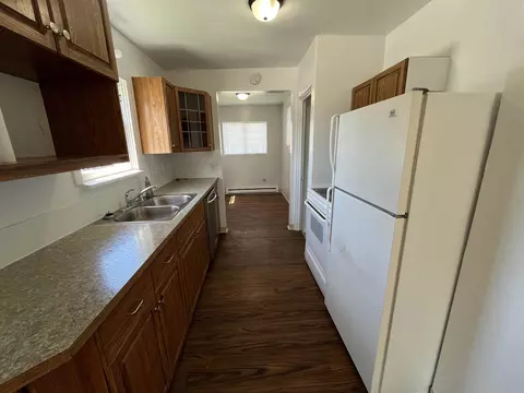 Kitchen - 1003 Everett Ave, Spokane, WA 99207 photo 2 of 2
