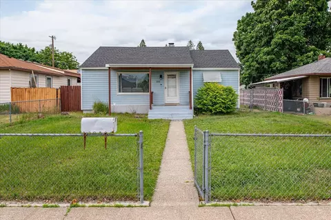 523 E Columbia Ave, Spokane, WA 99208 photo 5