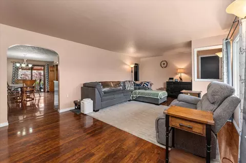 523 E Columbia Ave, Spokane, WA 99208 photo 11
