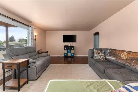 523 E Columbia Ave, Spokane, WA 99208 photo 8