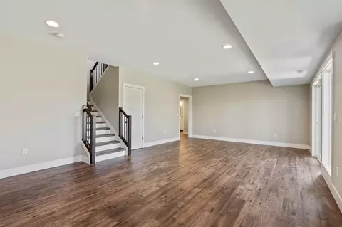 Living - 119 E Sapphire Ln, Spokane, WA 99208 photo 6 of 6