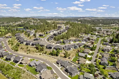 View/Area - 119 E Sapphire Ln, Spokane, WA 99208 photo 3 of 3