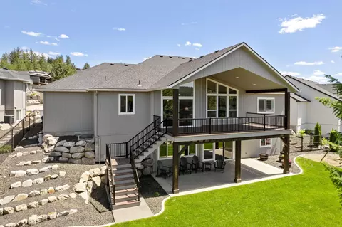 Exterior - 119 E Sapphire Ln, Spokane, WA 99208 photo 13 of 14