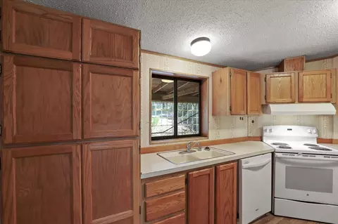 37611 N Sheets Rd, Elk, WA 99009 photo 4