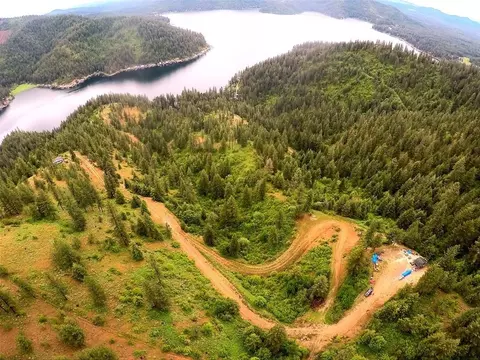 4139 N Deer Lake Rd #1, Loon Lake, WA 99148